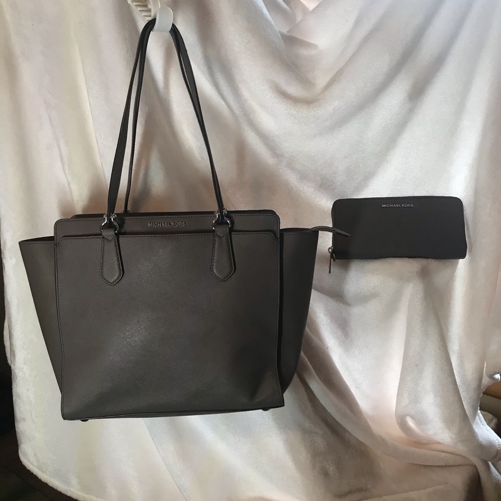 Michael Kors Gray Tote Bag with Wallet